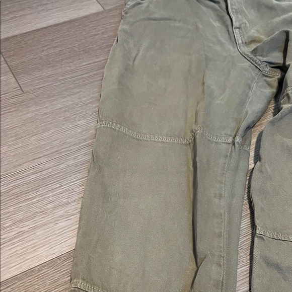 Women’s Olive Cargo Pants - Picture 9 of 10